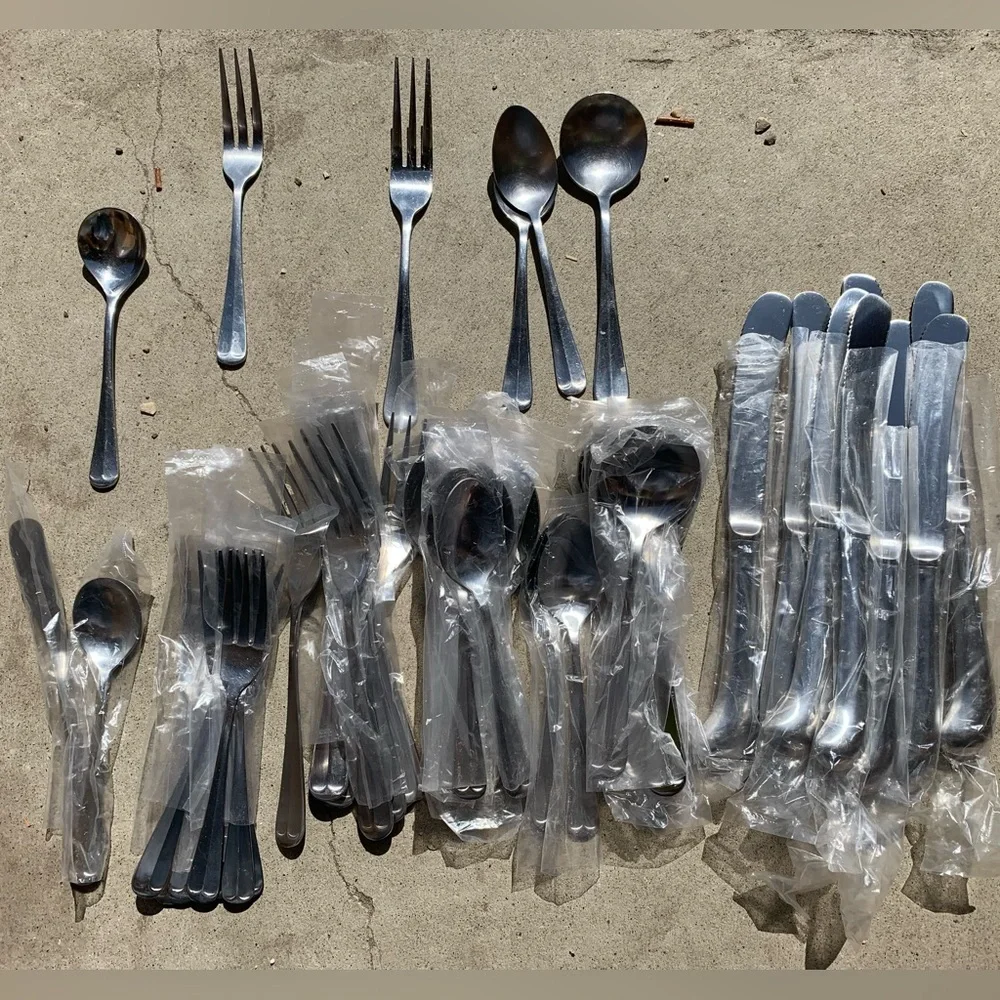 New vintage Rogers flatware - Picture 7 of 8